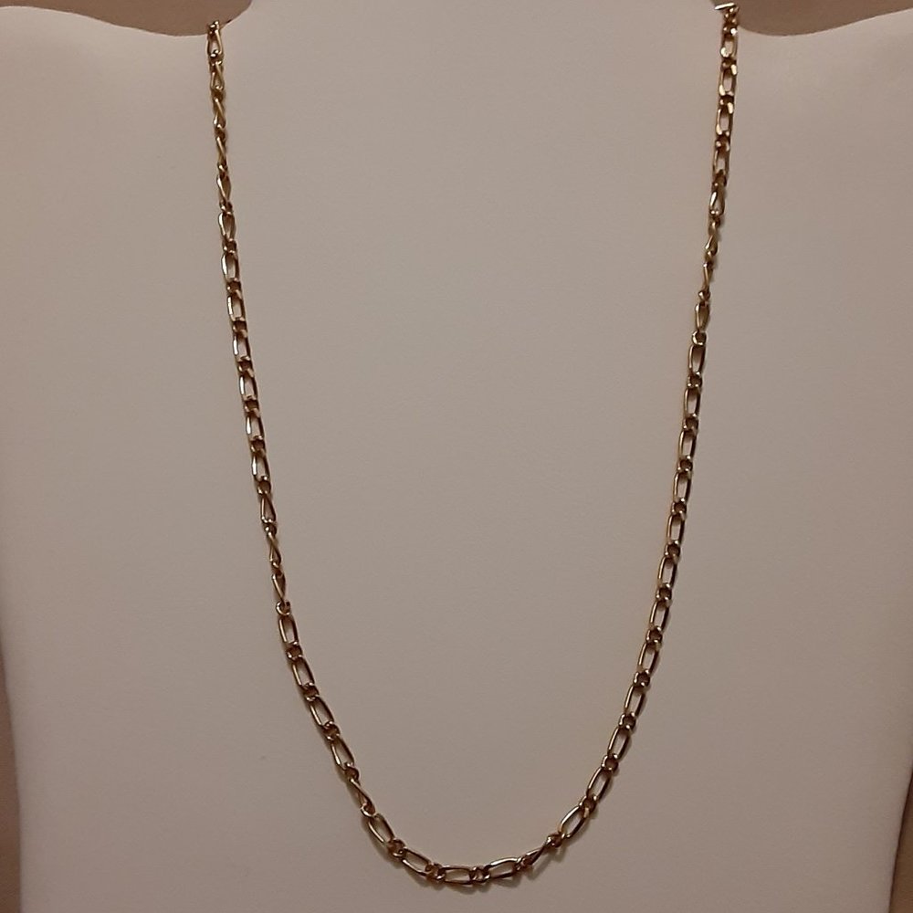 GOLD TONE CHAIN LINK NECKLACE